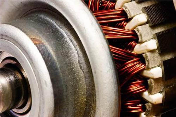 淺談變頻調速同步電動(dòng)機絕緣結構設計
